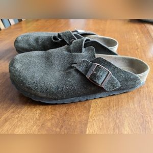 Birkenstock Suede Leather Boston in Mocha